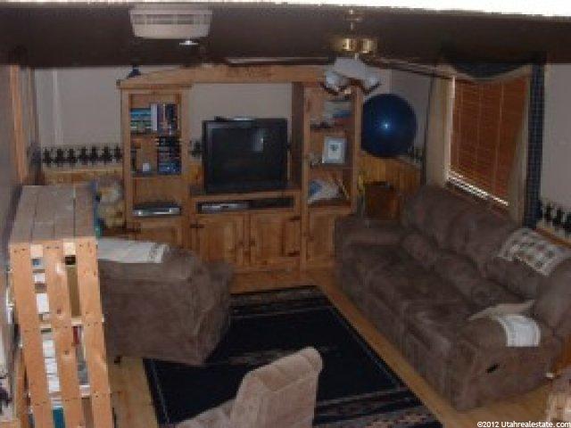 4979 S 4000 W, Roy, UT 84067 — photo 10