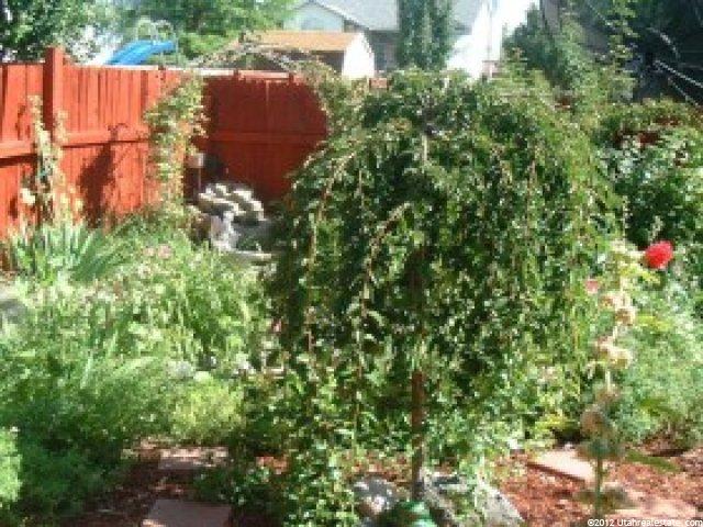 387 W 1375 N, Centerville, UT 84014 — photo 5