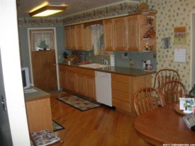 770 E 2000 S, Bountiful, UT 84010 — photo 4