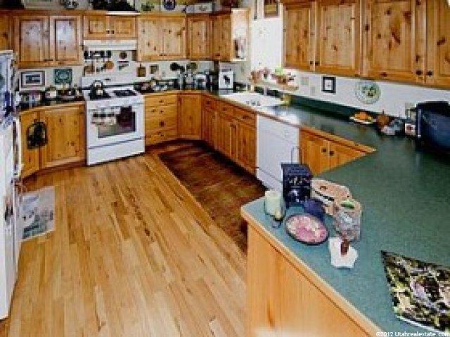 1738 S Tree Top Ln, Timber Lakes, UT 84032 — photo 4