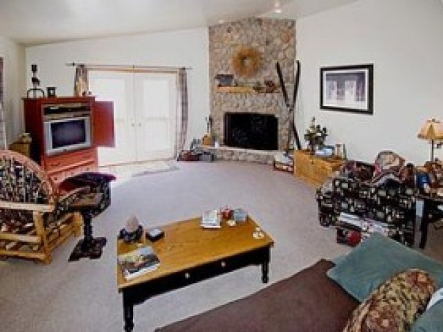 1738 S Tree Top Ln, Timber Lakes, UT 84032 — photo 6