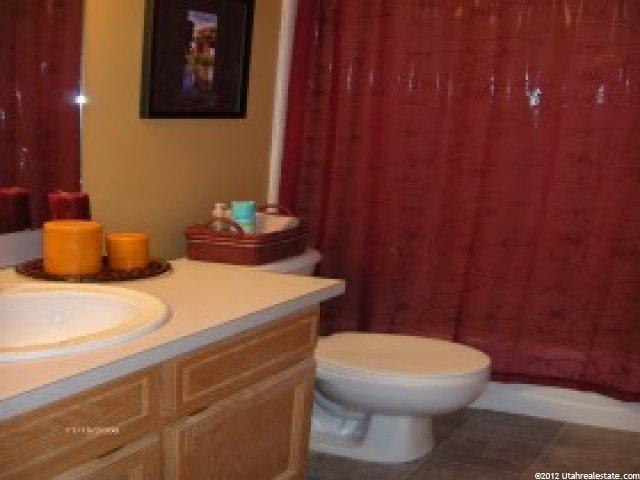 1593 N 2225 W, Clinton, UT 84015 — photo 5