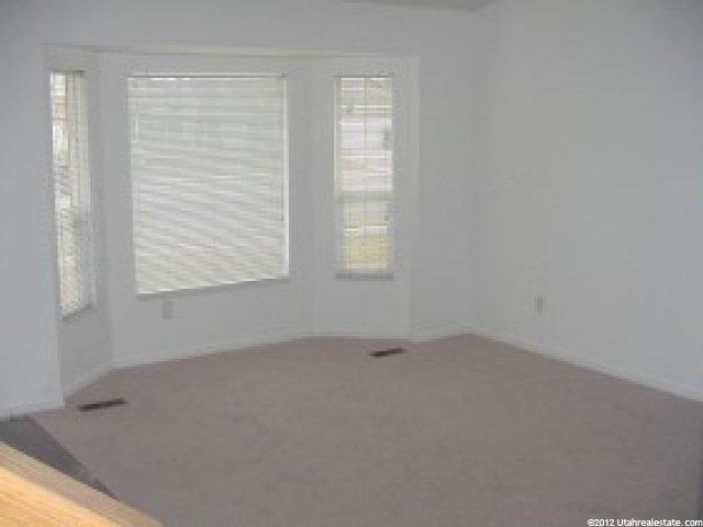 963 N 525 W, Clinton, UT 84015 — photo 2