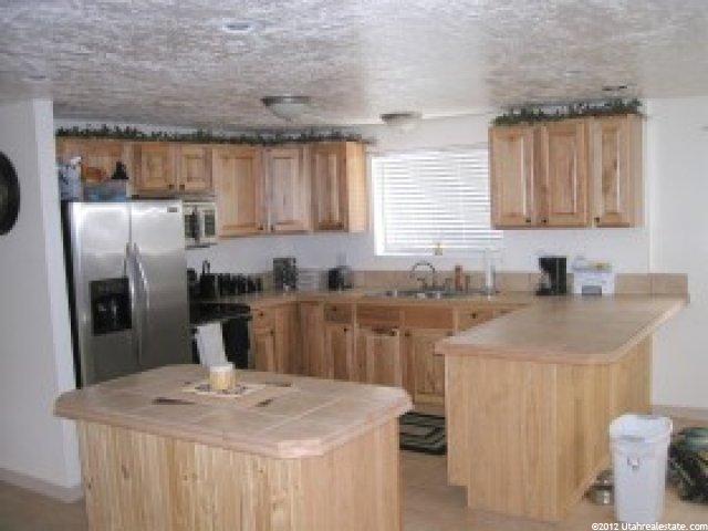 750 E 900 N, Layton, UT 84041 — photo 4