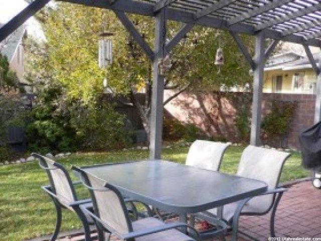 9024 Sunburst Ct, Sandy, UT 84093 — photo 4