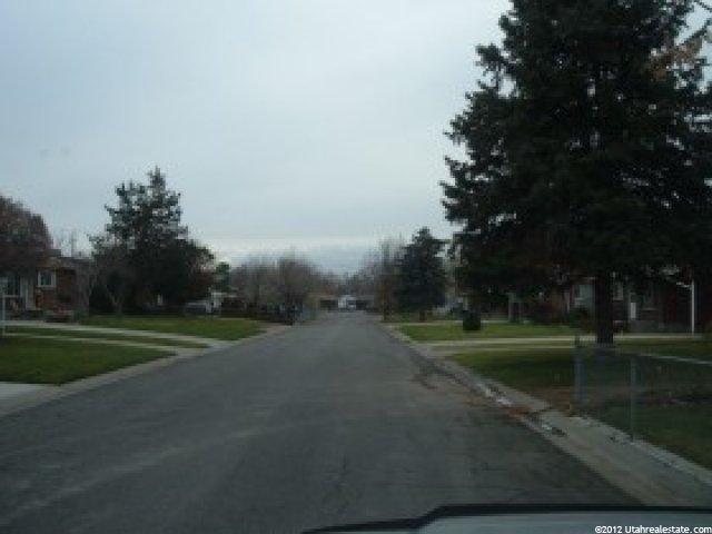9760 S Amber Ln E, Sandy, UT 84094 — photo 4