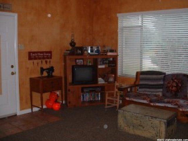 722 W 400 N, West Bountiful, UT 84087 — photo 6