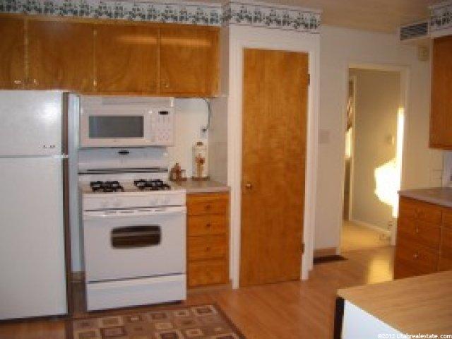 4844 S 300 W, Washington Terrace, UT 84405 — photo 8