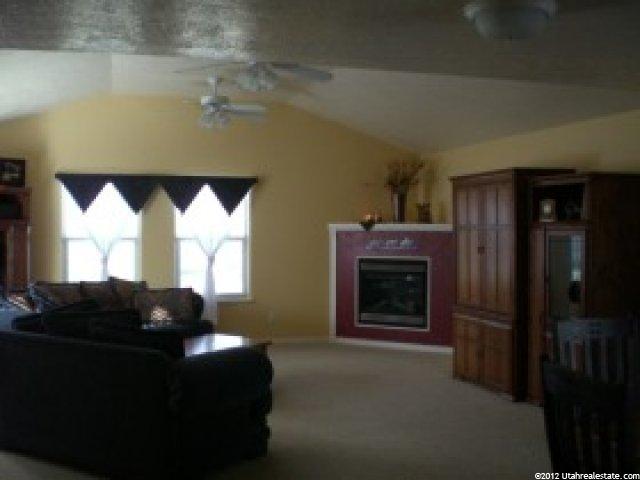 5013 S 4150 W, Roy, UT 84067 — photo 2