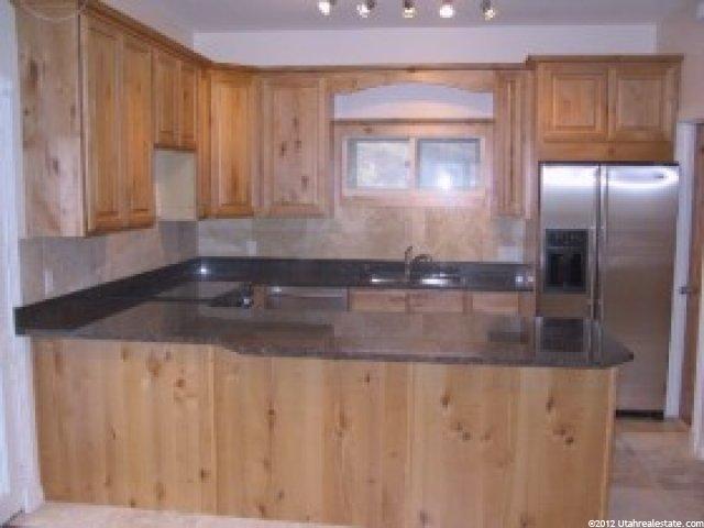 159 N Young Oak Rd E, Emigration Canyon, UT 84108 — photo 2