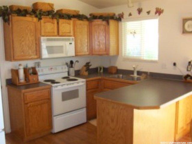 1949 N 2475 W, Clinton, UT 84015 — photo 2