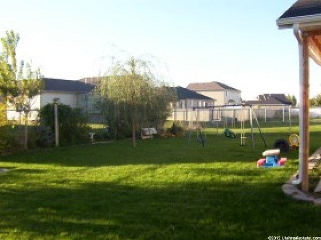 1949 N 2475 W, Clinton, UT 84015 — photo 10