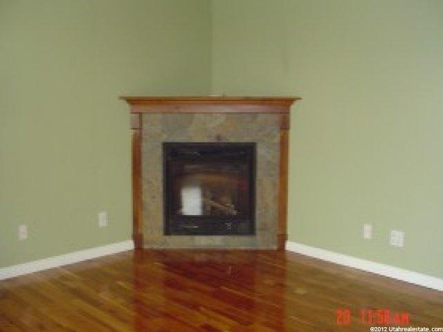 2367 W 2075 N, Clinton, UT 84015 — photo 3