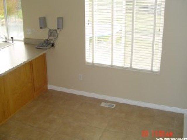 2367 W 2075 N, Clinton, UT 84015 — photo 8