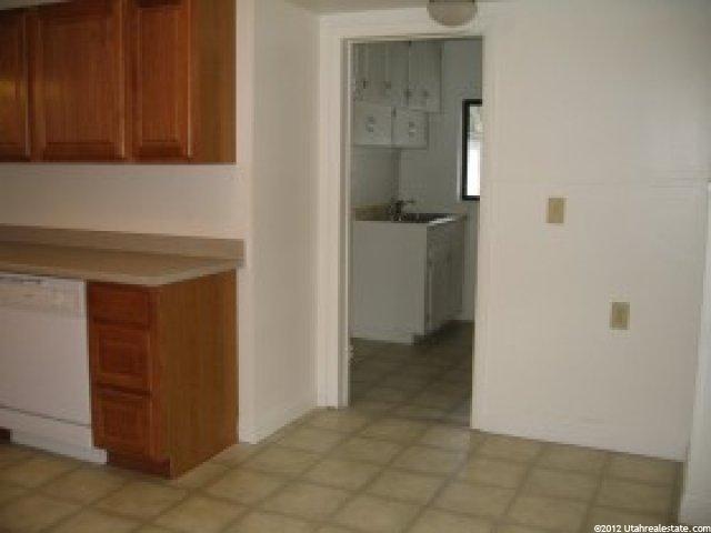 616 E 32nd St, Ogden, UT 84403 — photo 2