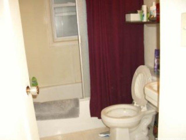 36 S Lakeview Dr, Clearfield, UT 84015 — photo 8