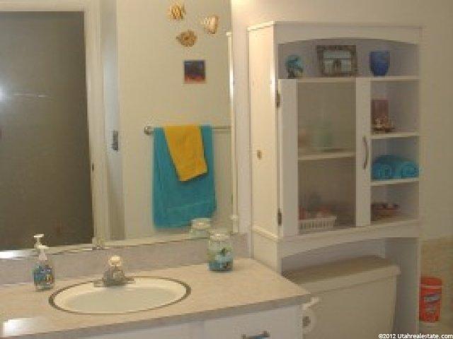 186 S 350 E, North Salt Lake, UT 84054 — photo 7