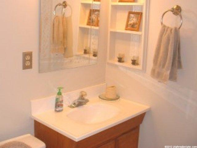 186 S 350 E, North Salt Lake, UT 84054 — photo 8