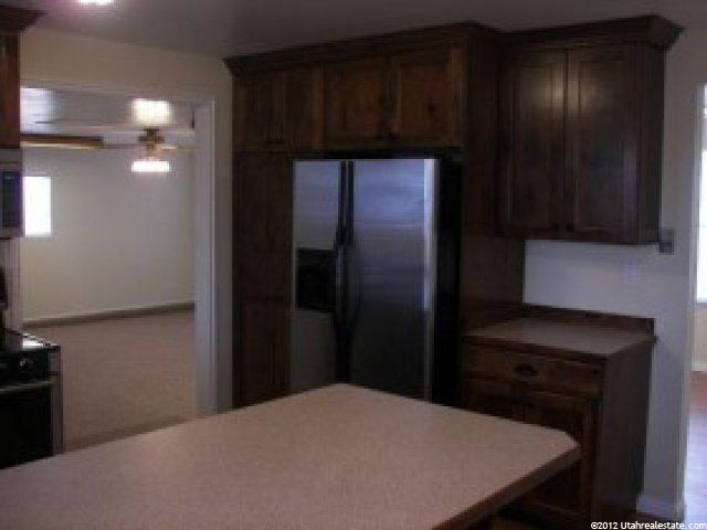 1073 E Oakridge Cir S, Sandy, UT 84094 — photo 5