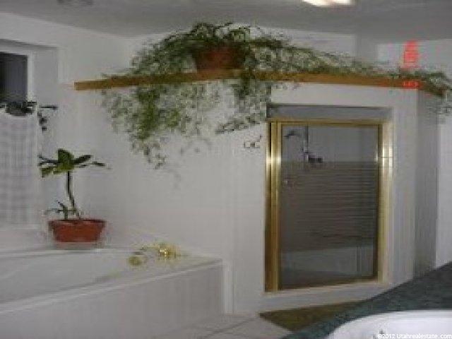 1733 E Shadow Valley Dr S, Ogden, UT 84403 — photo 9