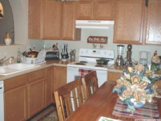 270 N Caleb Dr, North Salt Lake, UT 84054 — photo 6
