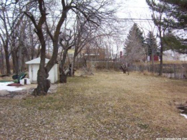 161 Ross Dr, Clearfield, UT 84015 — photo 2