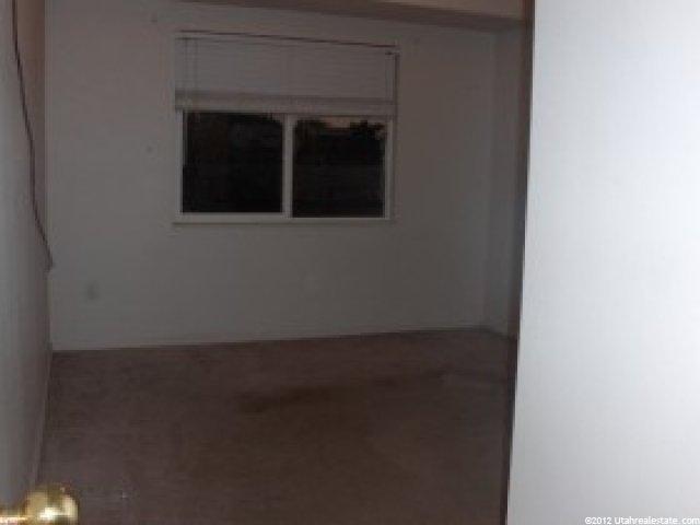 723 W 4100 S, Riverdale, UT 84405 — photo 4