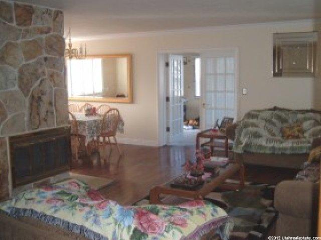 3198 E Oakcliff Dr, Holladay, UT 84124 — photo 5