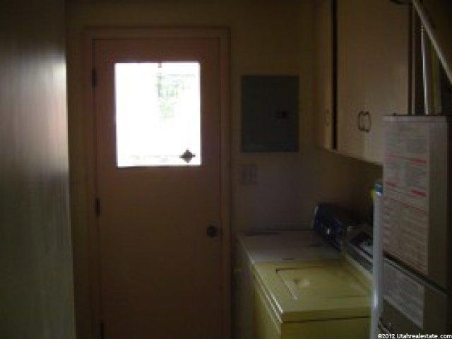 9262 S Sneddon Dr E, Sandy, UT 84070 — photo 6