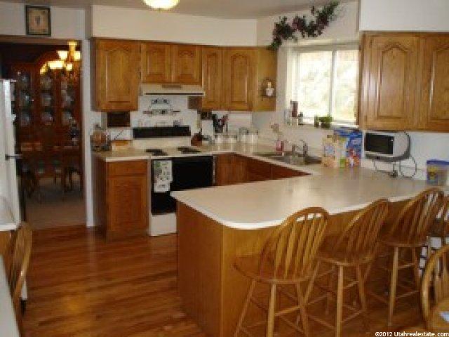 582 E 175 N, North Salt Lake, UT 84054 — photo 5