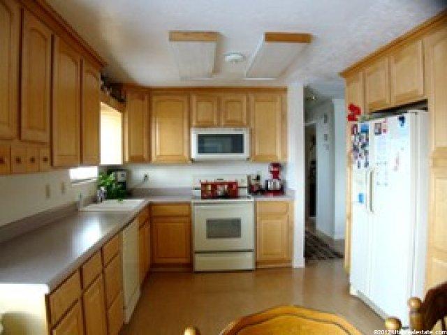 923 N 925 E, Ogden, UT 84404 — photo 4