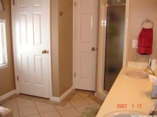 1393 N 400 W, Centerville, UT 84014 — photo 7