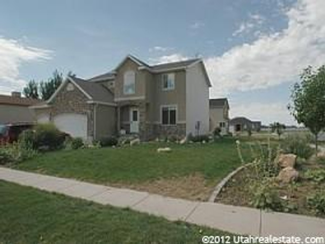 946 S 1480 W, Syracuse UT 84075