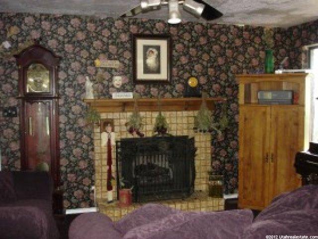 1731 N 2700 W, Clinton, UT 84015 — photo 3