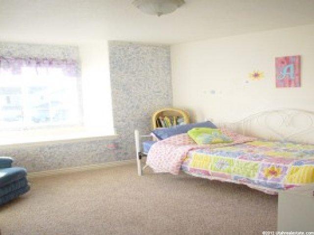 1972 S 575 E, Clearfield, UT 84015 — photo 11