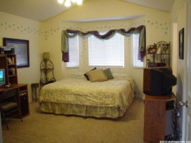 1972 S 575 E, Clearfield, UT 84015 — photo 8