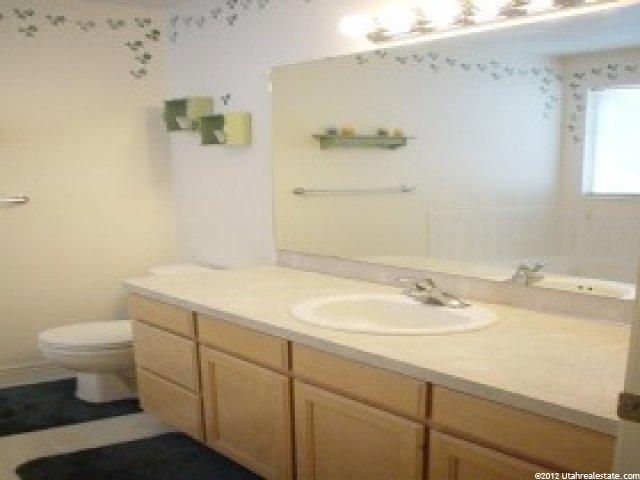 1972 S 575 E, Clearfield, UT 84015 — photo 9