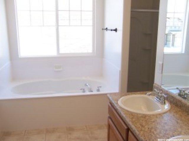 2117 Glamis Ct, Draper, UT 84020 — photo 4