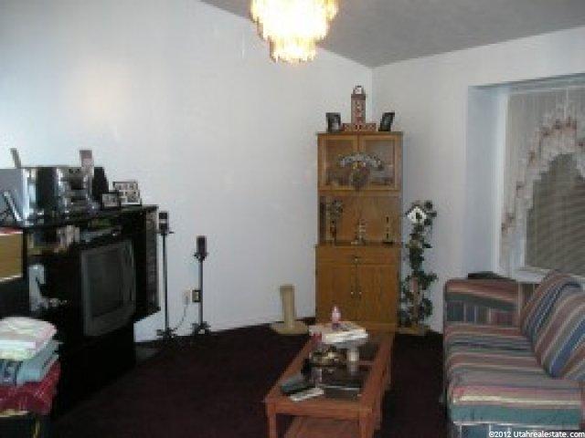 182 Meadow View Dr, Ogden, UT 84404 — photo 4