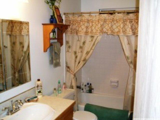 182 Meadow View Dr, Ogden, UT 84404 — photo 7
