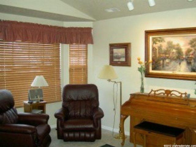 1717 N 950 W, Clinton, UT 84015 — photo 2