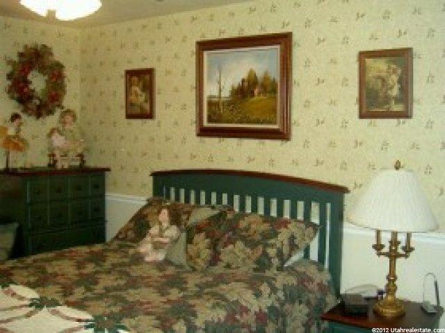 1717 N 950 W, Clinton, UT 84015 — photo 7