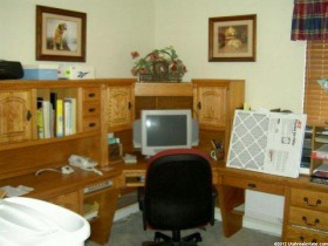 1717 N 950 W, Clinton, UT 84015 — photo 8