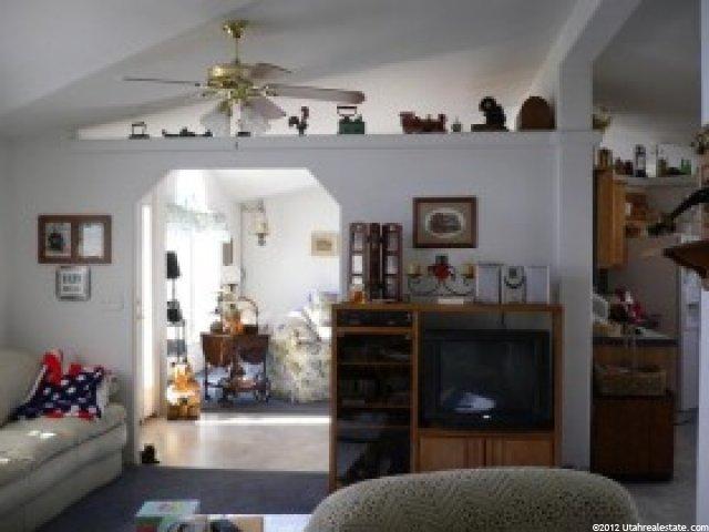 315 N 150 W, Torrey, UT 84775 — photo 7