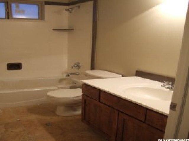 2057 S 700 W, Syracuse, UT 84075 — photo 6