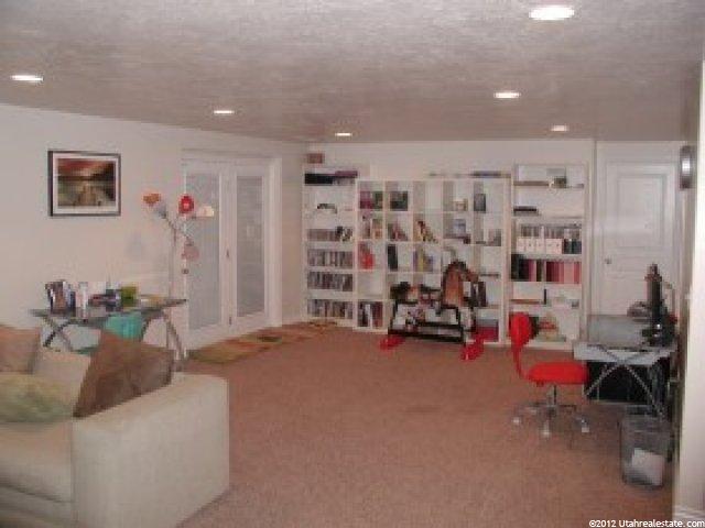 677 N 2325 W, Layton, UT 84041 — photo 8