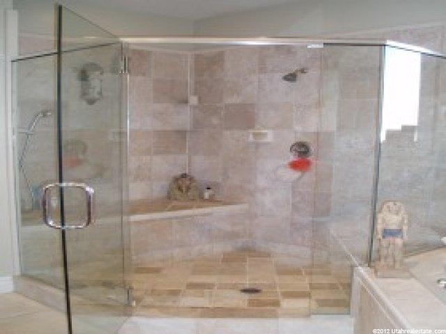 543 Greystone Dr, Farmington, UT 84025 — photo 7