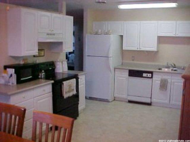 356 E 6240 S, Murray, UT 84107 — photo 2