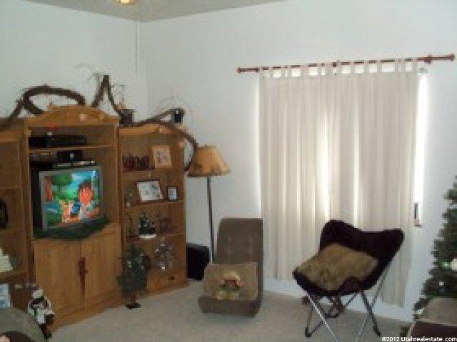 147 N 300 W, Smithfield, UT 84335 — photo 2