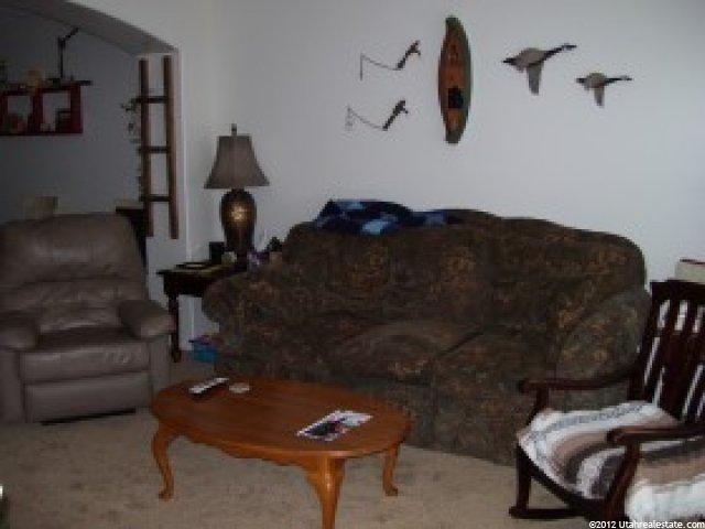 1083 E Fort Ln S, Ogden, UT 84404 — photo 4